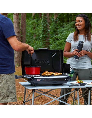 Parrilla de Camping Coleman Mesa 2-en-1 con 2 Quemadores