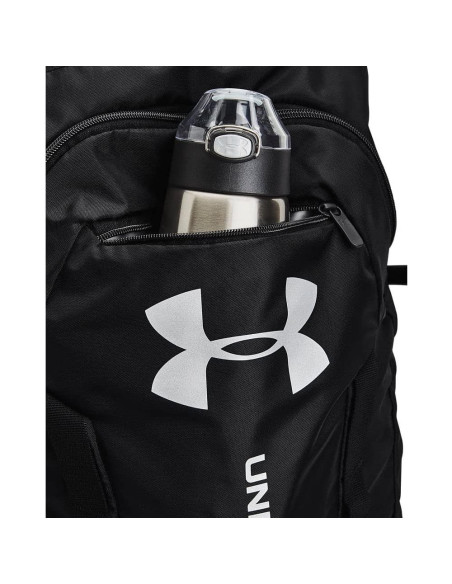 Mochila Under Armour Unisex 25L Negra y Plata