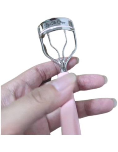 Rizador de Pestañas By The Clique Mini Rosa con Silicona