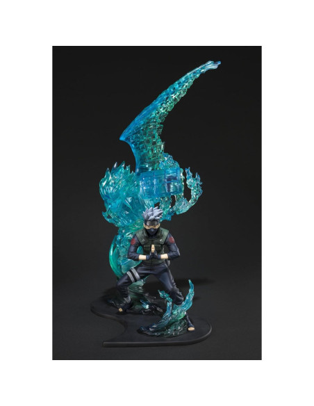 Estatua Kakashi Hatake Naruto Shippuden 42.93 cm Bandai