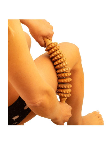 Rodillo de Masaje Tuuli de Madera para Cintura y Muslo