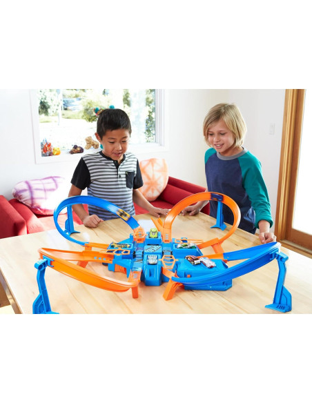 Juego de Pista de Autos Hot Wheels Choque Cruzado 4,88 m Juego de Pista de Autos Hot Wheels Choque Cruzado 4,88 m