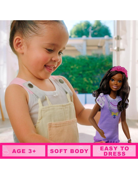 Muñeca Barbie Mi Primera Brooklyn 34.3 cm con Poodle y Accesorios