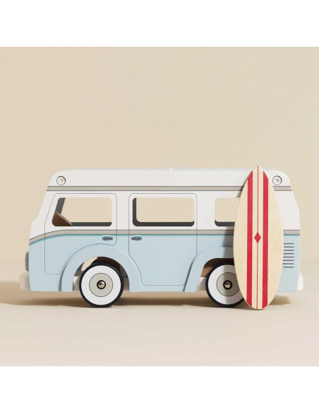 Furgoneta de Vacaciones de Madera Le Toy Van con Surf