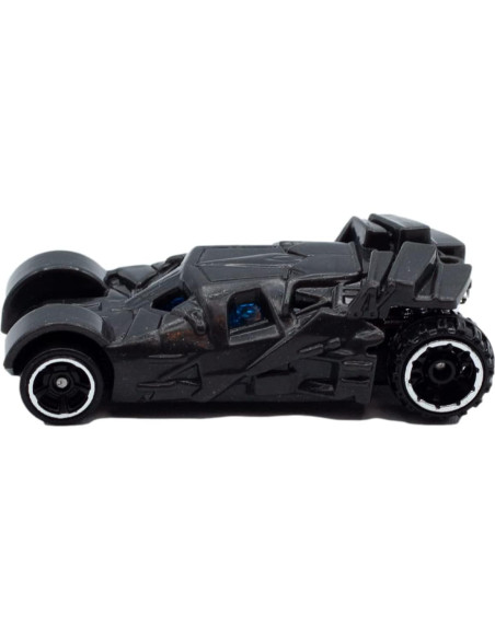 Hot Wheels Batmobile 2015 Mattel 1:64 Batman Begins