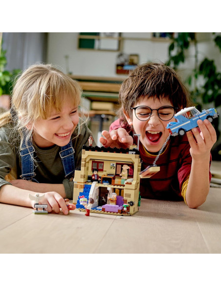 LEGO Harry Potter Casa Dursley 75968 con Coche Volador