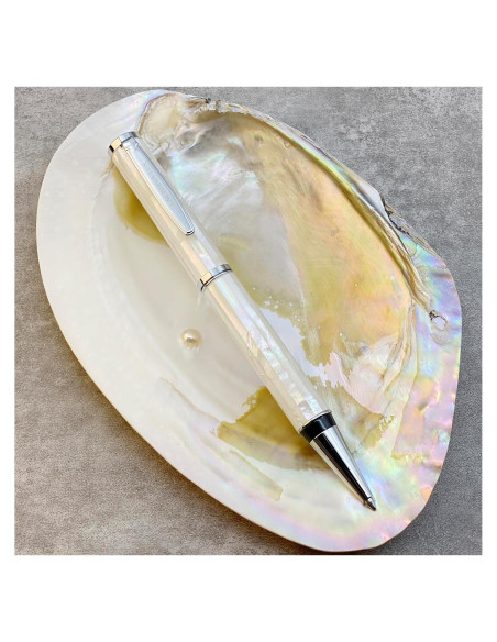 Bolígrafo de lujo LACHIEVA LUX de madreperla blanca con recarga P900M