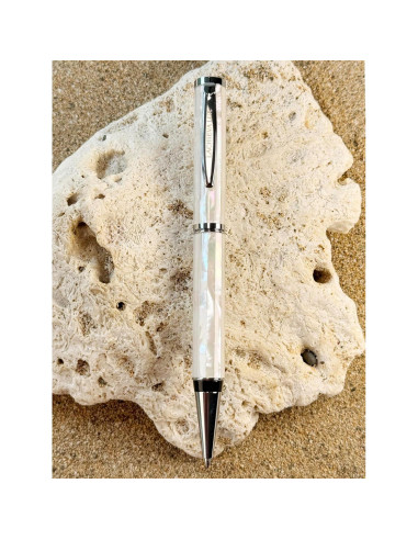 Bolígrafo de lujo LACHIEVA LUX de madreperla blanca con recarga P900M