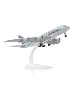 Modelo A380 Qatar 1/300 Metal Fundido con Soporte 19cm