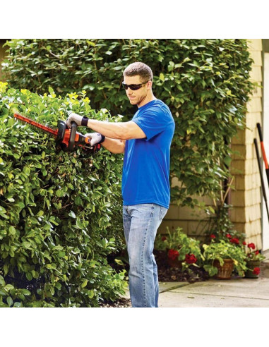 Cortadora de Setos Inalámbrica BLACK+DECKER 40V 24" con Batería