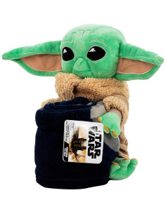 Almohada Abrazo y Manta Star Wars El Mandaloriano 101x127cm 2