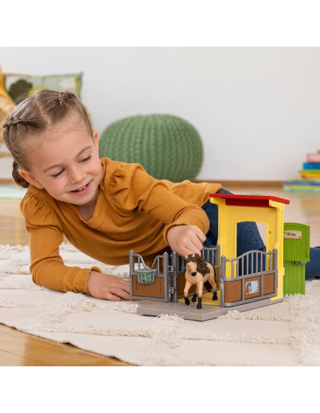 Set de Establo Schleich con Poni Islandés y Accesorios