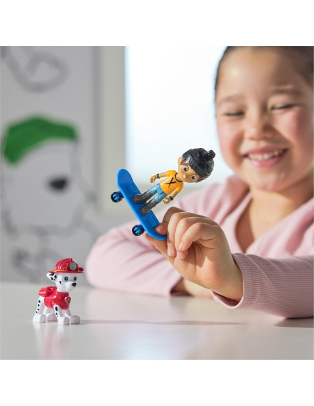 Figuras de Paw Patrol Marshall y Daring Danny X con Patineta