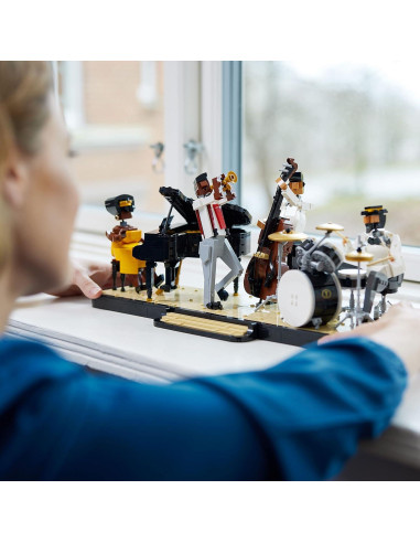 LEGO Ideas Cuarteto de Jazz 21334 con Escenario y 4 Figuras