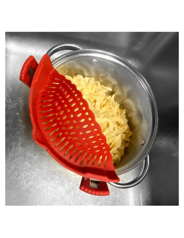 Colador de Silicona Norpro 23.5 cm Rojo Práctico
