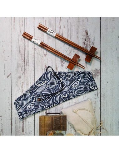 Juego de Palillos de Madera CuziCuzi con Soporte y Bolsa 23.5 cm