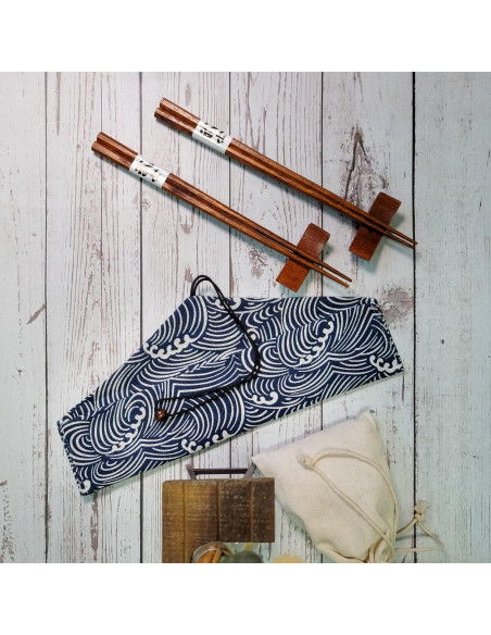 Juego de Palillos de Madera CuziCuzi con Soporte y Bolsa 23.5 cm