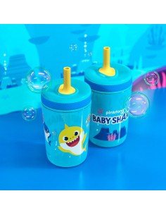 Set de 2 Vasos Baby Shark Zak Designs 15oz a Prueba de Fugas 2