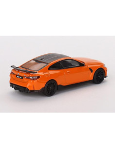 Mini GT 1/64 BMW M4 G82 Diecast Color Naranja Fuego 2