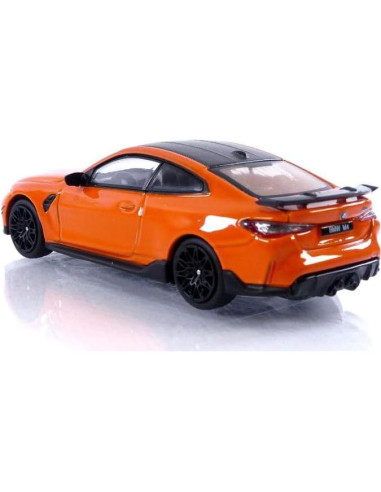 Mini GT 1/64 BMW M4 G82 Diecast Color Naranja Fuego