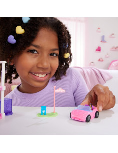 Muñeca Barbie Mini BarbieLand con Auto Convertible 3,81 cm 2