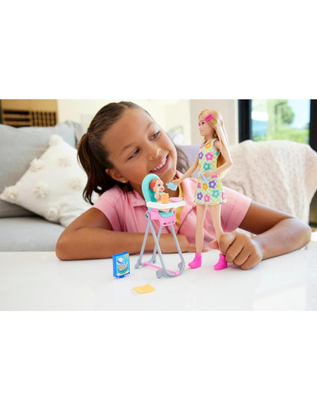 Muñeca Barbie Skipper y Set de Juego Bebé 10 Piezas