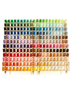 Kit de 260 Bobinas Hilo de Poliéster Embroidex 503.5m