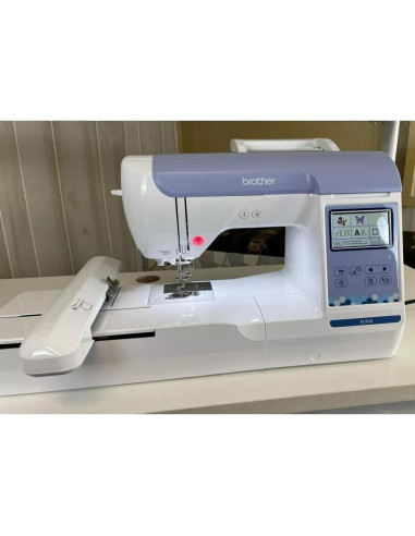 Pie de bordado Q Pie XD0474051 Brother para máquinas de coser