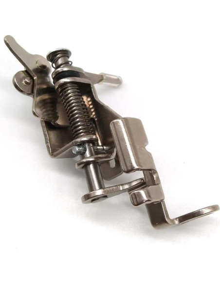 Pie de bordado Q Pie XD0474051 Brother para máquinas de coser