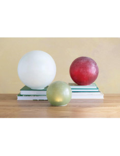 Globo de Vidrio Esmerilado LED Rojo Creative Co-Op 20.32 cm 2