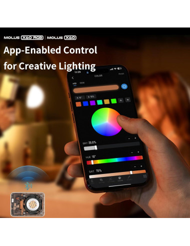 Luz de Video ZHIYUN X60 RGB COB con Batería y Control APP