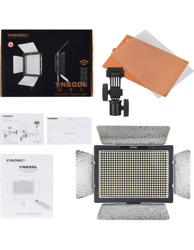 Luz de Video LED YONGNUO YN600L 5600K con Control Remoto