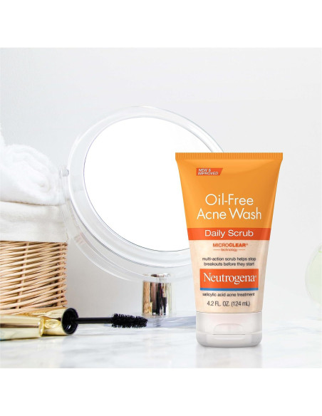 Limpiador Facial Neutrogena 124 ml Sin Aceite para Acné 2% Ácido Salicílico Limpiador Facial Neutrogena 124 ml Sin Aceite para Acné 2% Ácido Salicílico