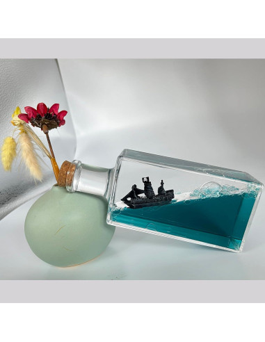 Barco Pirata Inhundible Perla Negra en Botella Decorativa