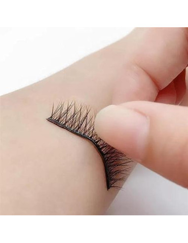 80 Piezas Pestañas Falsas Autoadhesivas BWESOO - Sin Pegamento