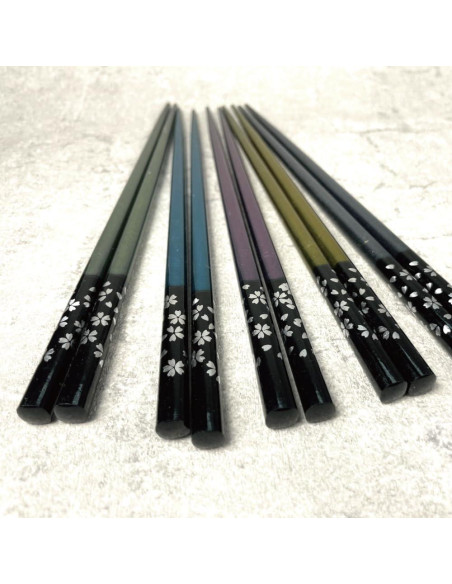 Juego de Palillos Japoneses Premium de Madera - Flor de Cerezo Juego de Palillos Japoneses Premium de Madera - Flor de Cerezo