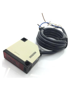 Sensor Fotoeléctrico Retroreflectante YXQ E3JK-R4M2 DC 12-24V