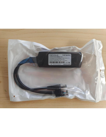 Divisor PoE REVOTECH 48V a 12V 2A Gigabit Plug & Play