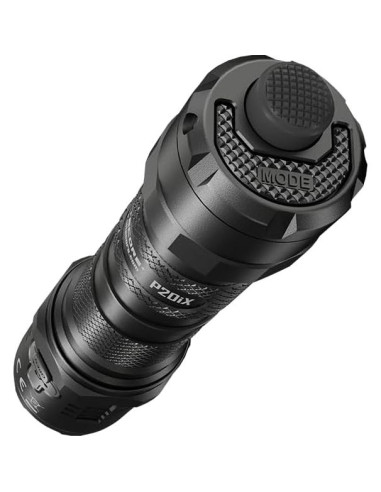 Linterna táctica Nitecore P20iX 4000 lúmenes recargable USB-C