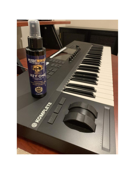 Limpiador Multiusos MusicNomad MN131 para Teclados y Pianos 113.4 ml