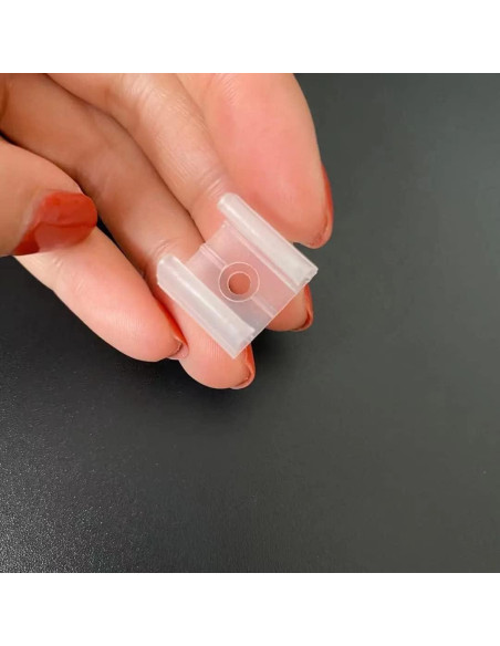 120 Clips de Montaje para Tiras de Luz LED 10mm GHR00101
