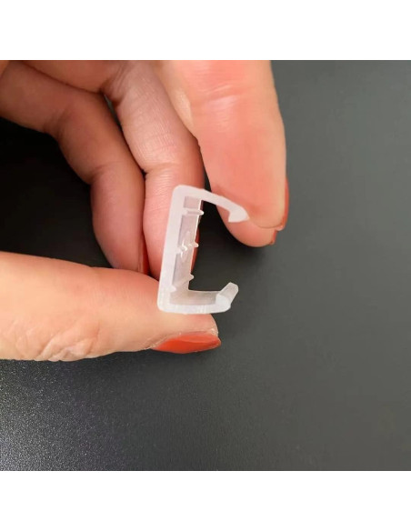 120 Clips de Montaje para Tiras de Luz LED 10mm GHR00101