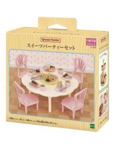 Conjunto de Fiesta Dulce EPOCH Sylvanian Families 30 Accesorios 2