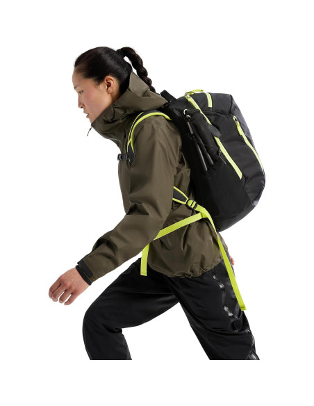 Mochila Arc'teryx Mantis 26, 30L, Poliester Reciclado