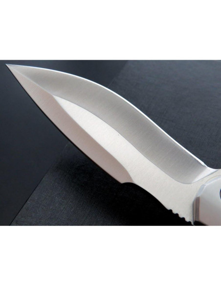 Cuchillo Plegable Eafengrow EF15 9Cr18Mov 9.7 cm Hoja G10