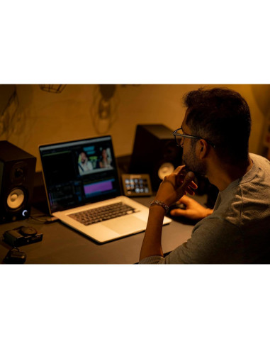 Monitores de Estudio Yamaha HS3 B, Par de 3.5" en Negro