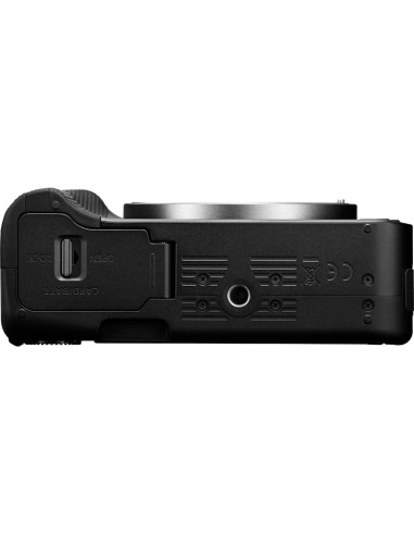 Cámara Canon EOS R50 V + Lente RF-S14-30mm F4-6.3 IS STM