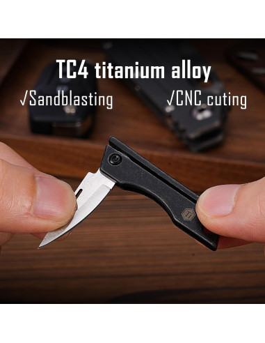 Cuchillo de bolsillo KeyUnity KK06BK de titanio - Hoja D2 5.58 cm