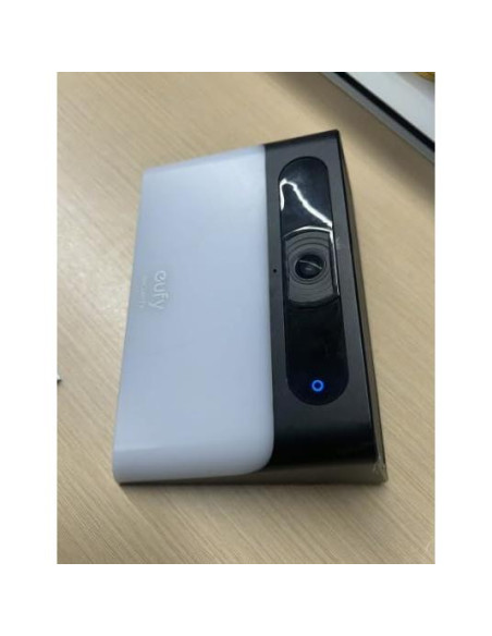 Cámara de Seguridad Inalámbrica eufy S120 con Luz Solar 2K