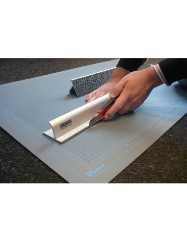 Regla de Corte de Aluminio Victor 30 cm con Bisel de Protección